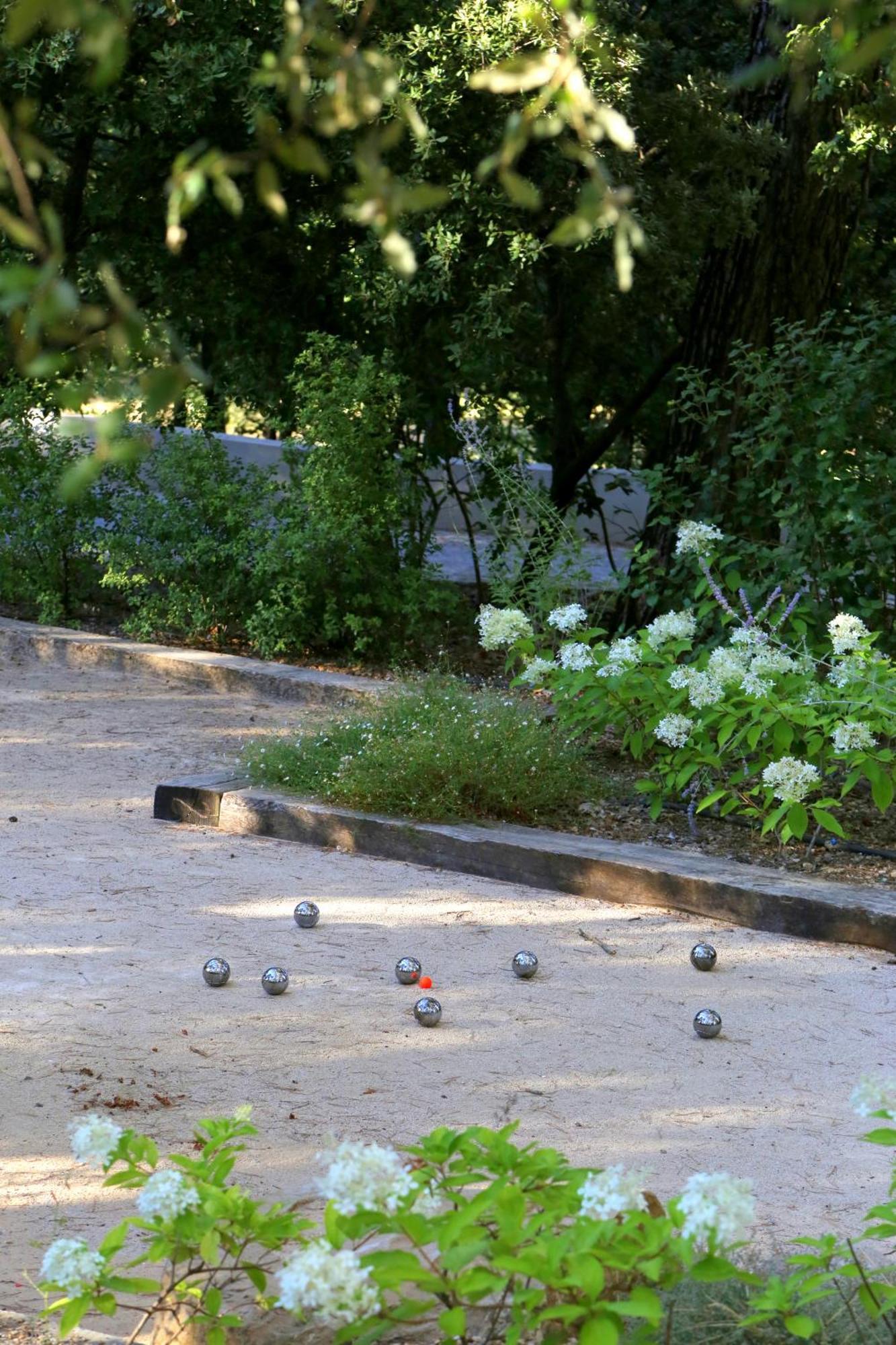 Domaine Rampale Acomodação com café da manhã Fuveau Exterior foto